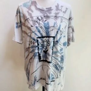 Kesha Owned & Worn Online Ceramics T-shirt